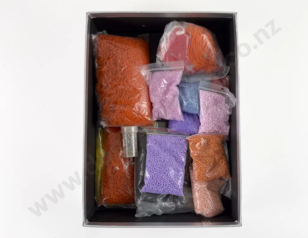 Quantity of Glass Seed Beads for Projects Image 1++