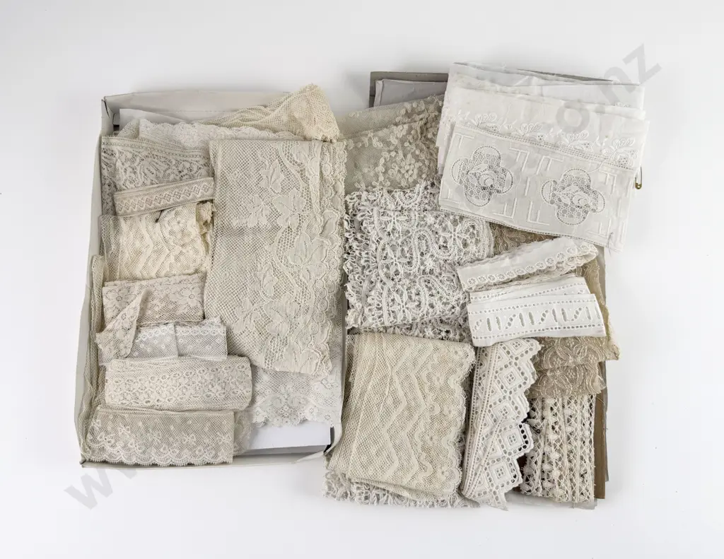 Quantity of Vintage Lace Image 1++