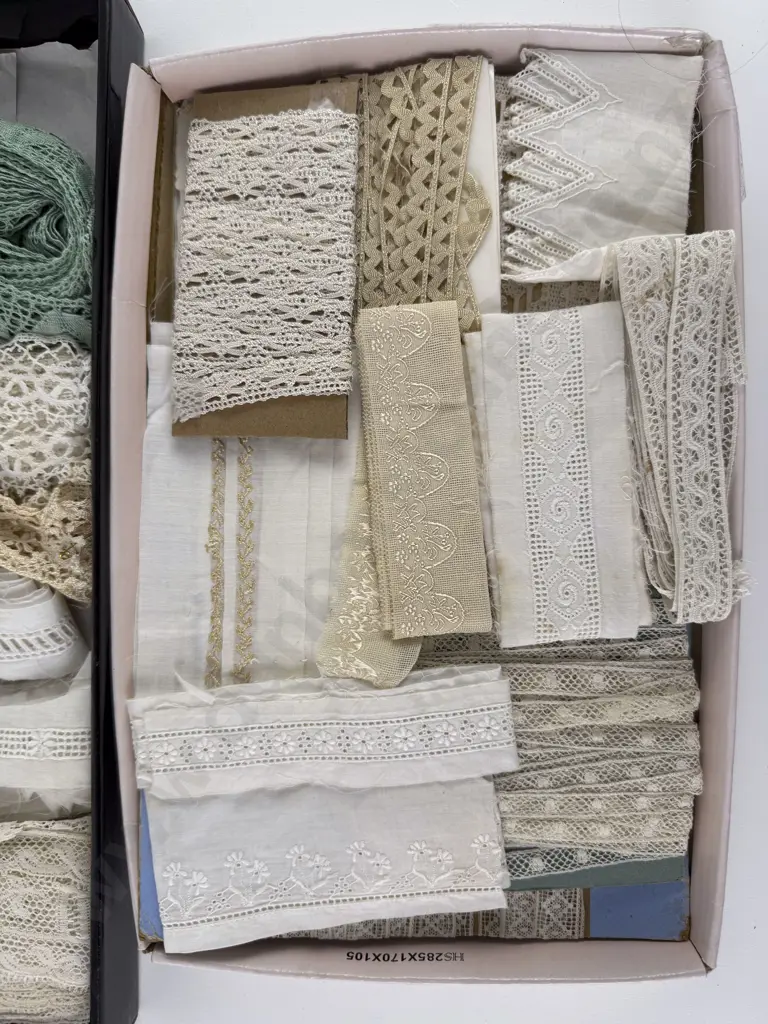 Quantity of Vintage Lace Image 1++