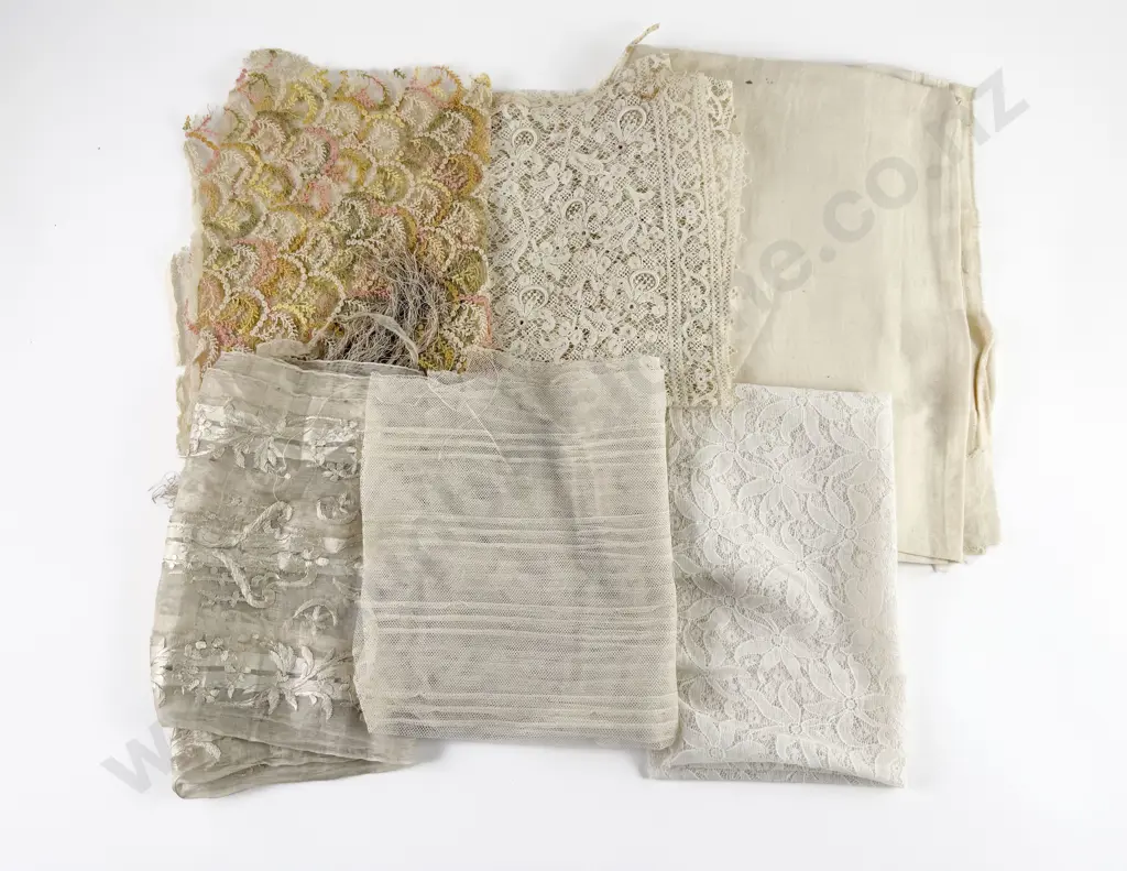 Quantity of Victorian Large Lace pieces with Silk Scarf (a/f) Image 1++