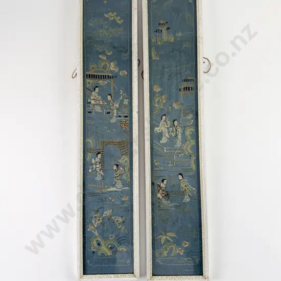 Pair Late C19th/Early 20th Chinese Silk Embroidered Panels