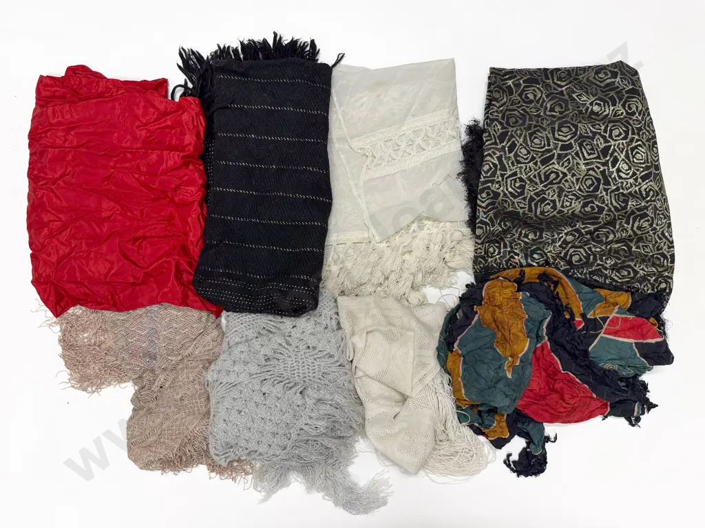 Various Mid C20th Shawls Image 1++