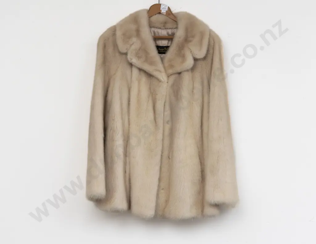 Mid C20th English and Foreign Fur Company Wellington  Mink Jacket and Hat Image 1++