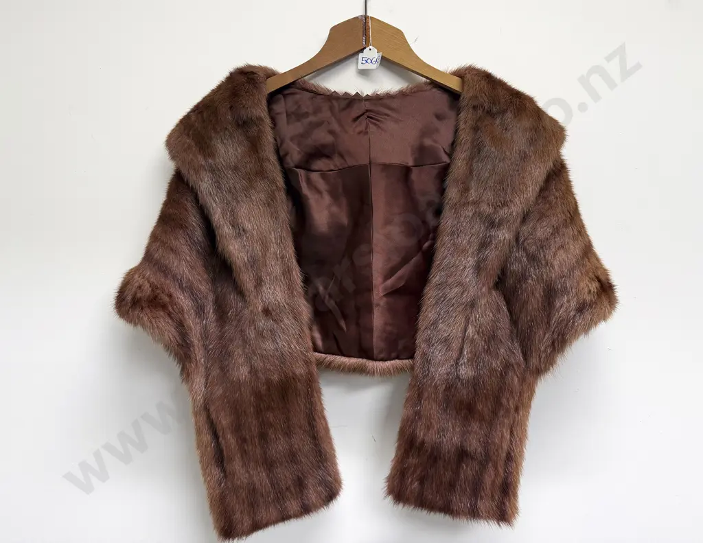 1940s Mink Stole/Shoulder Wrap Image 1++