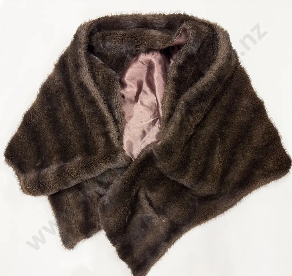Fur Stole/Shoulder Wrap - Fur Collar Cape -Neck Wrap - Hat Image 1++