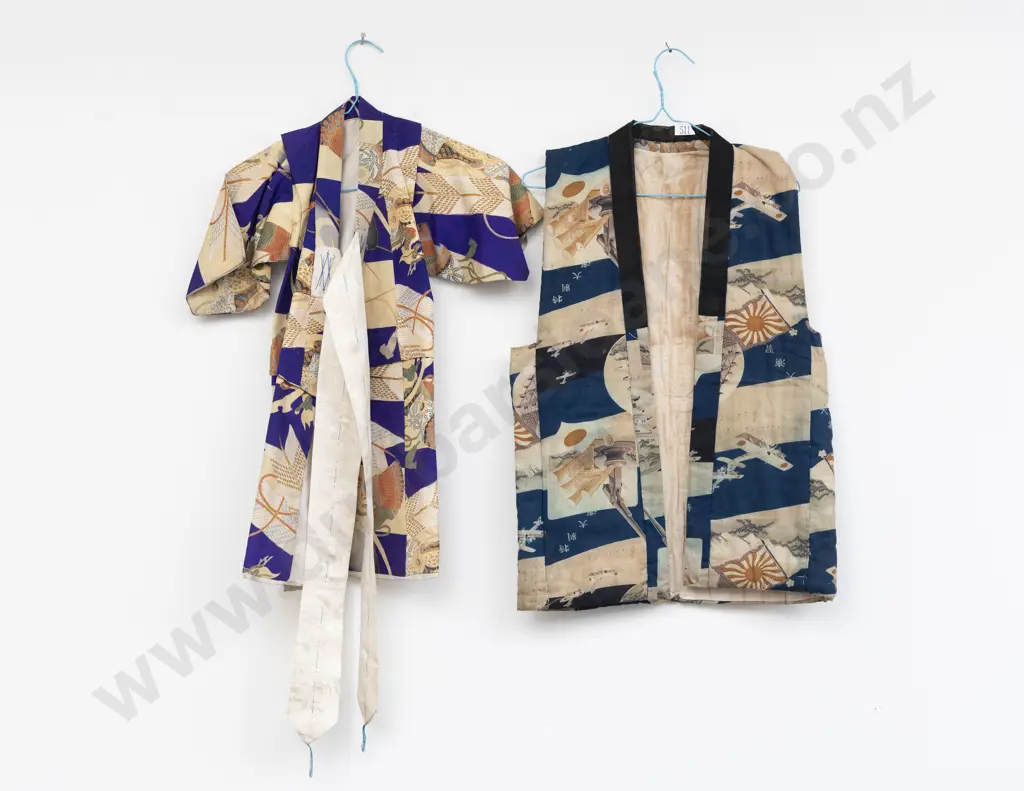 Japanese Post WWWII Childs Kimono and Vest Image 1++
