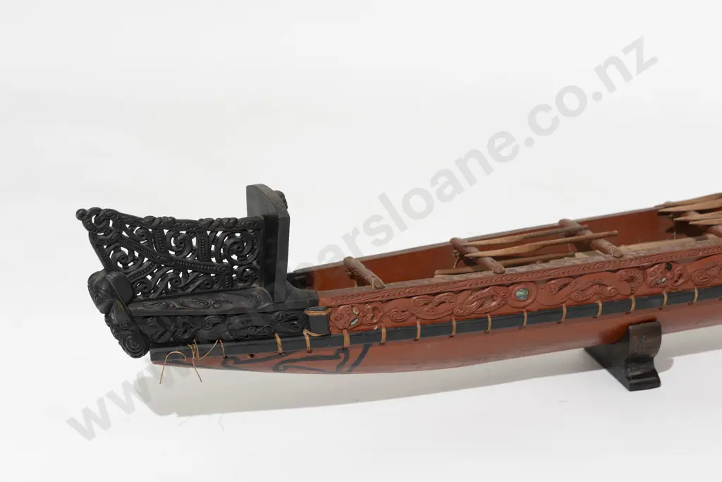 Superb Model Waka Taua (fighting canoe) carved by Thomas Hall Image 1++