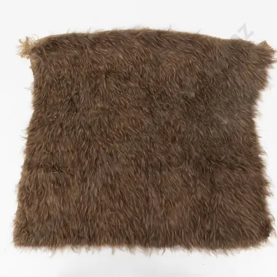 Fine kahu kiwi (kiwi feather cloak)