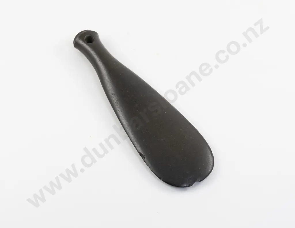 C19th or Earlier Patu Onewa (Hand Club) Image 1++