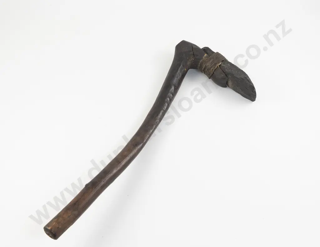 Toki Taraī (Hafted Adze) of Simple Form Image 1++