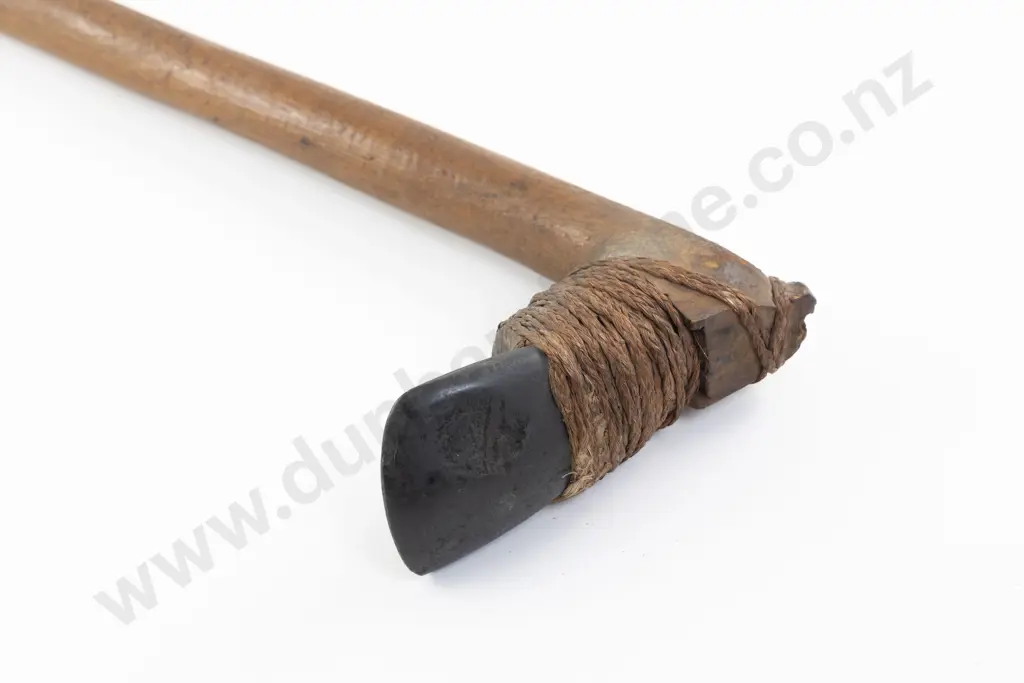 C20th Toki Taraī (Hafted Adze) of Simple Form Image 1++