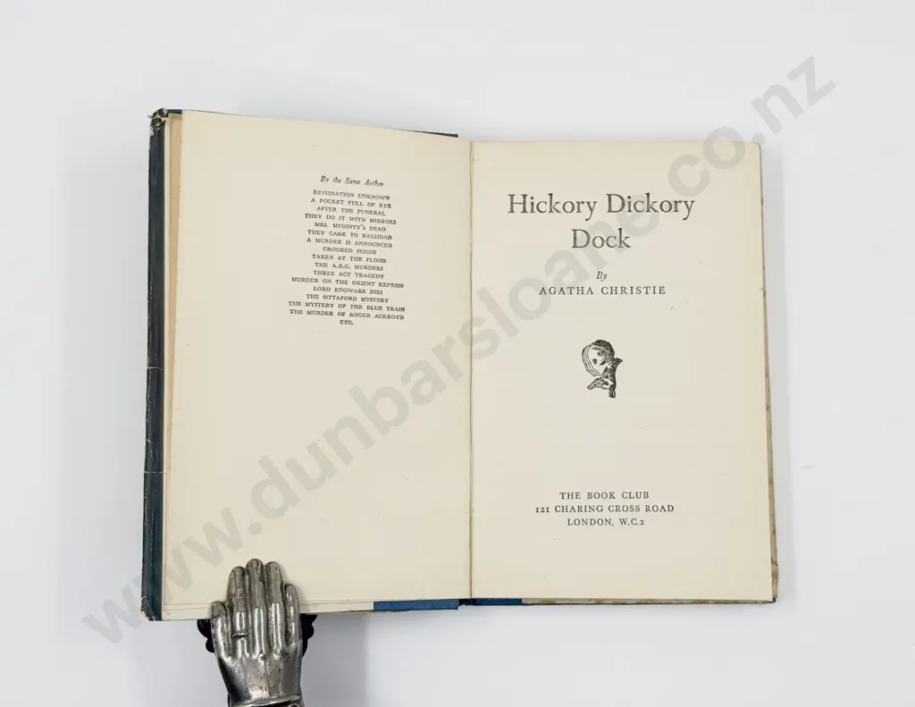 Christie Agatha Hickory Dickory Dock Image 1++