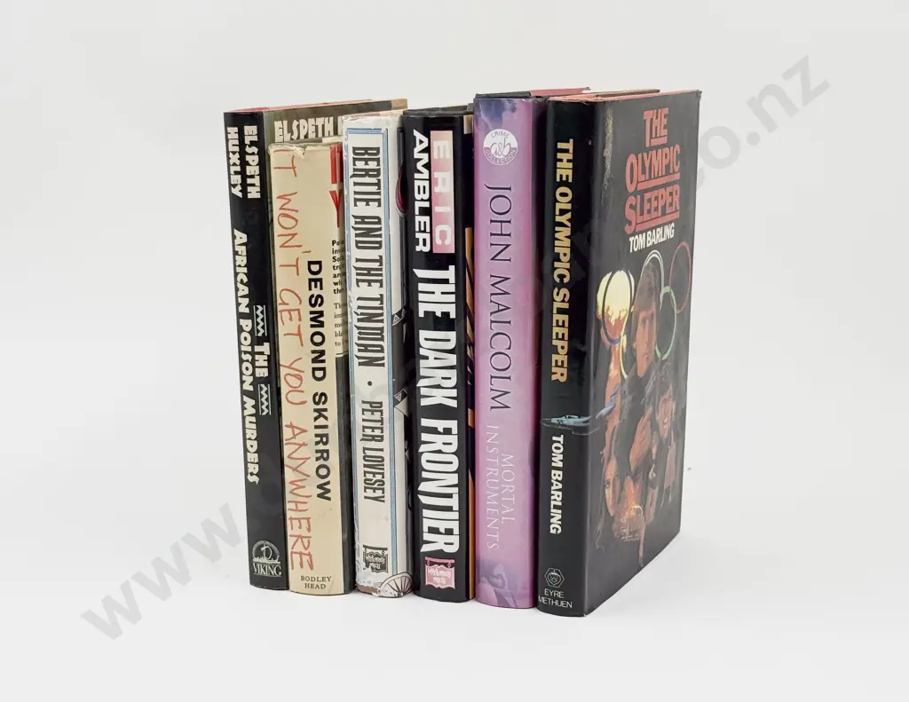 Six Assorted Hardback Crime Novels Image 1++