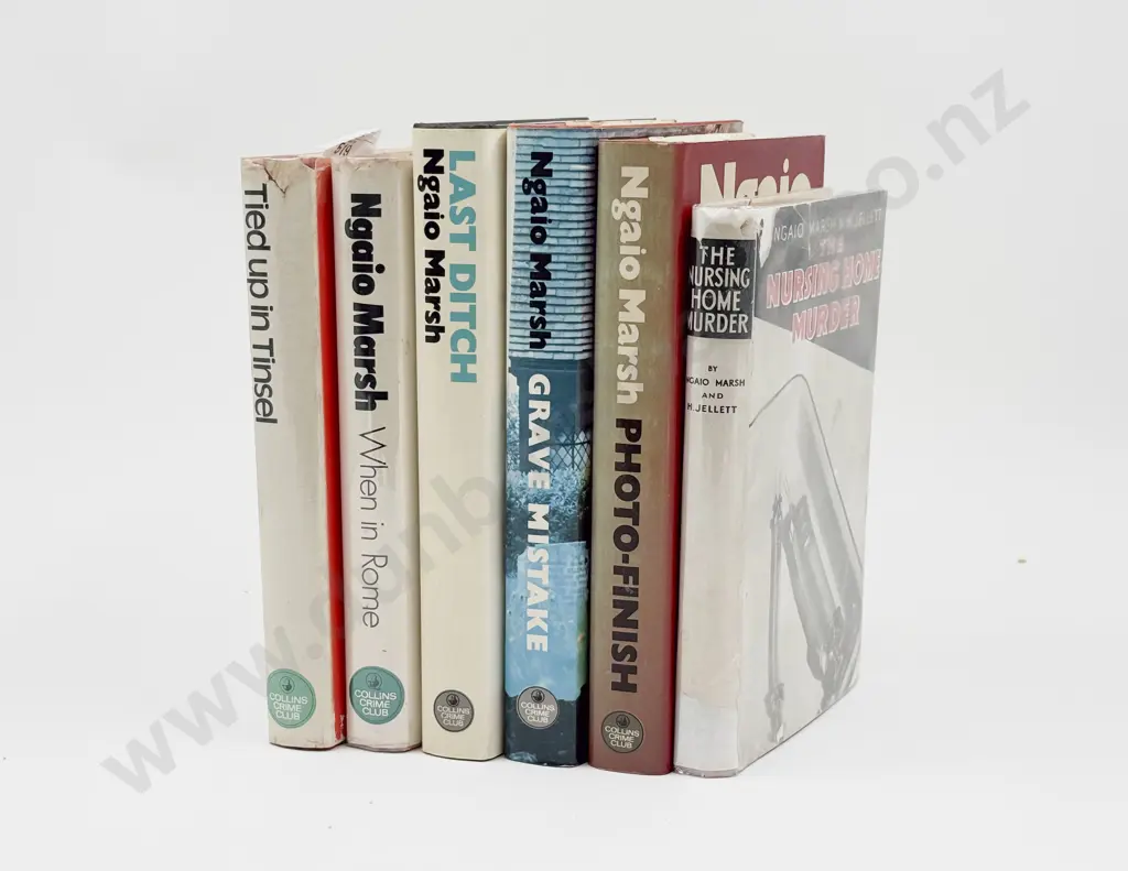 Six Assorted Vintage Volumes by Dame Ngaio Marsh Image 1++