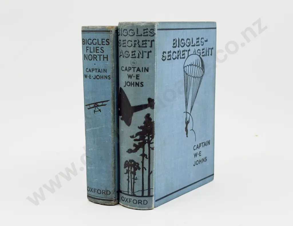 Johns Captain W E Biggles Secret Agent & Biggles Flies North First Editions Image 1++