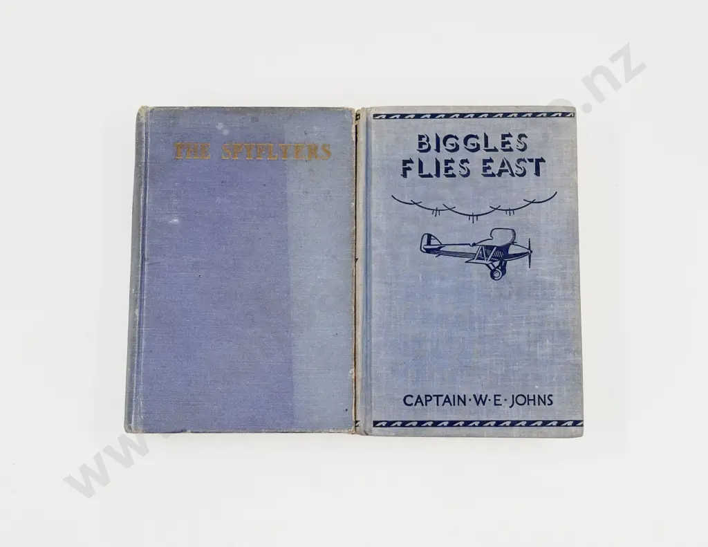 Johns Captain W E Biggles Flies East & The Spyflyers First Editions Image 1++