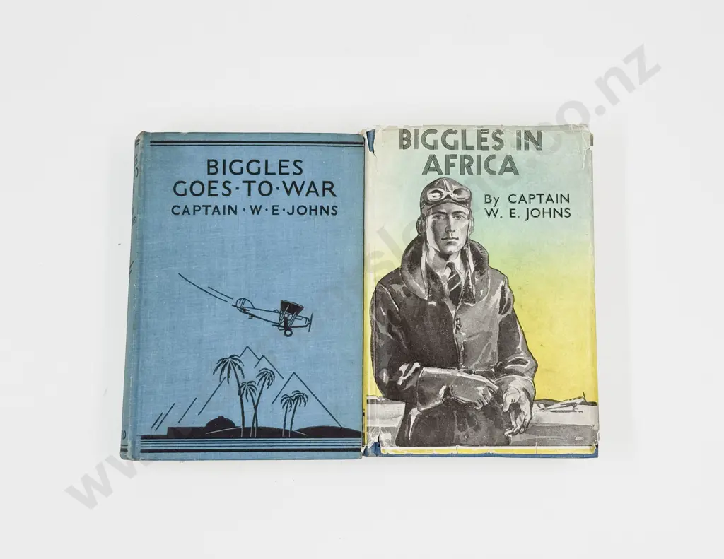 Johns Captain W E Biggles Africa & Biggles Goes To War First Editions Image 1++