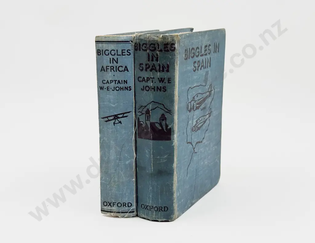 Johns Captain W E Biggles In Spain & Biggles In Africa First Editions Image 1++