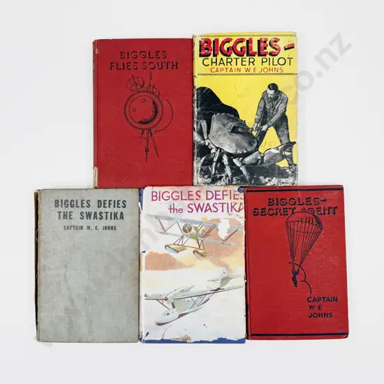 Five Captain W E Johns Biggles Volumes