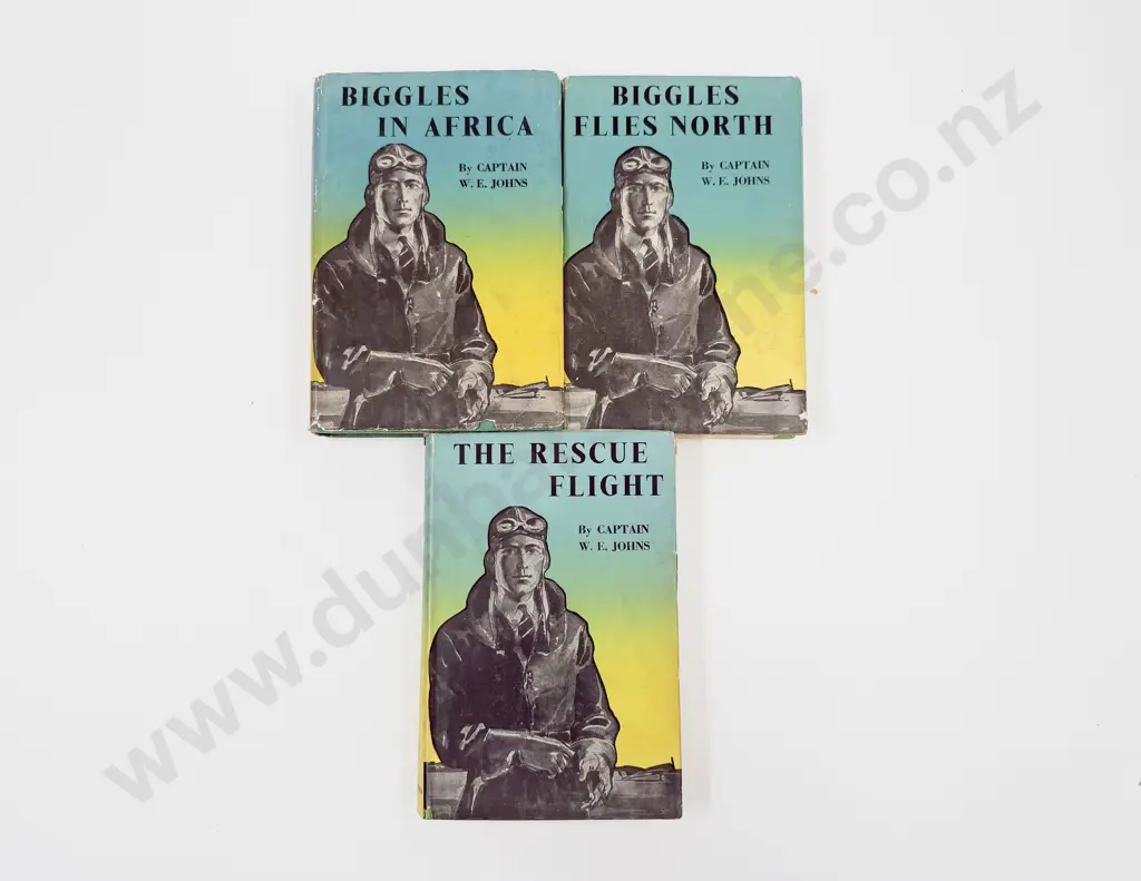 Three Captain W E Johns Biggles Volumes Image 1++