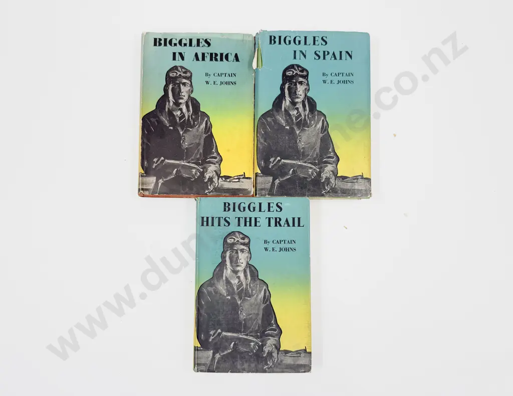 Three Captain W E Johns Biggles Volumes Image 1++