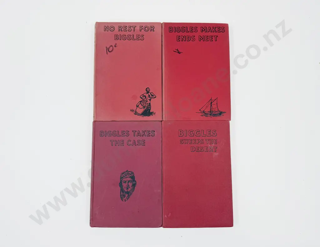 Four Captain W E Johns Biggles Volumes Image 1++