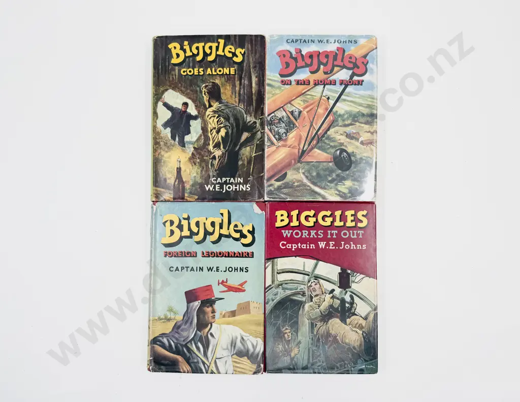 Four Captain W E Johns Biggles Volumes Image 1++