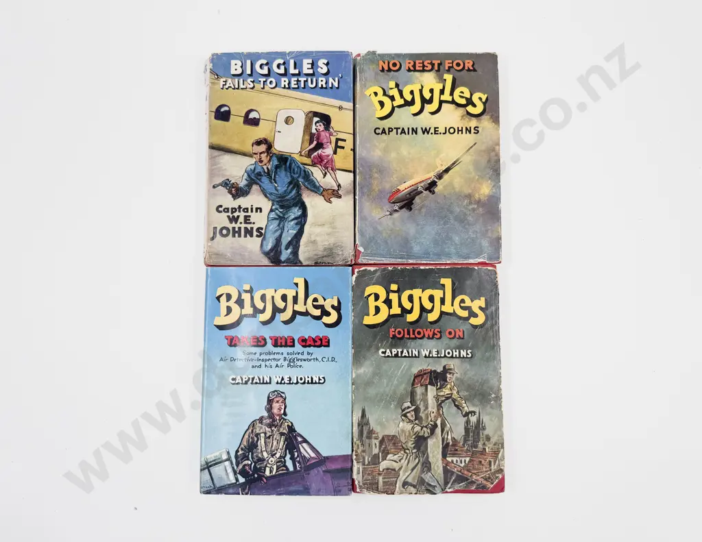 Four Captain W E Johns Biggles Volumes Image 1++
