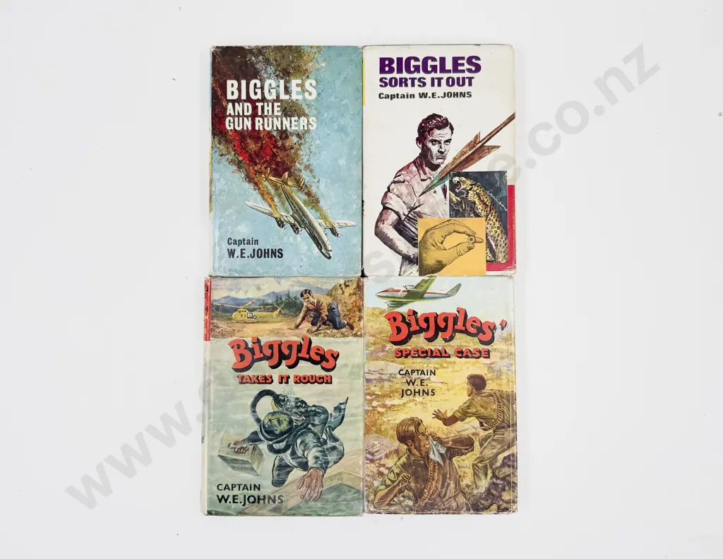 Four Captain W E Johns Biggles Volumes Image 1++