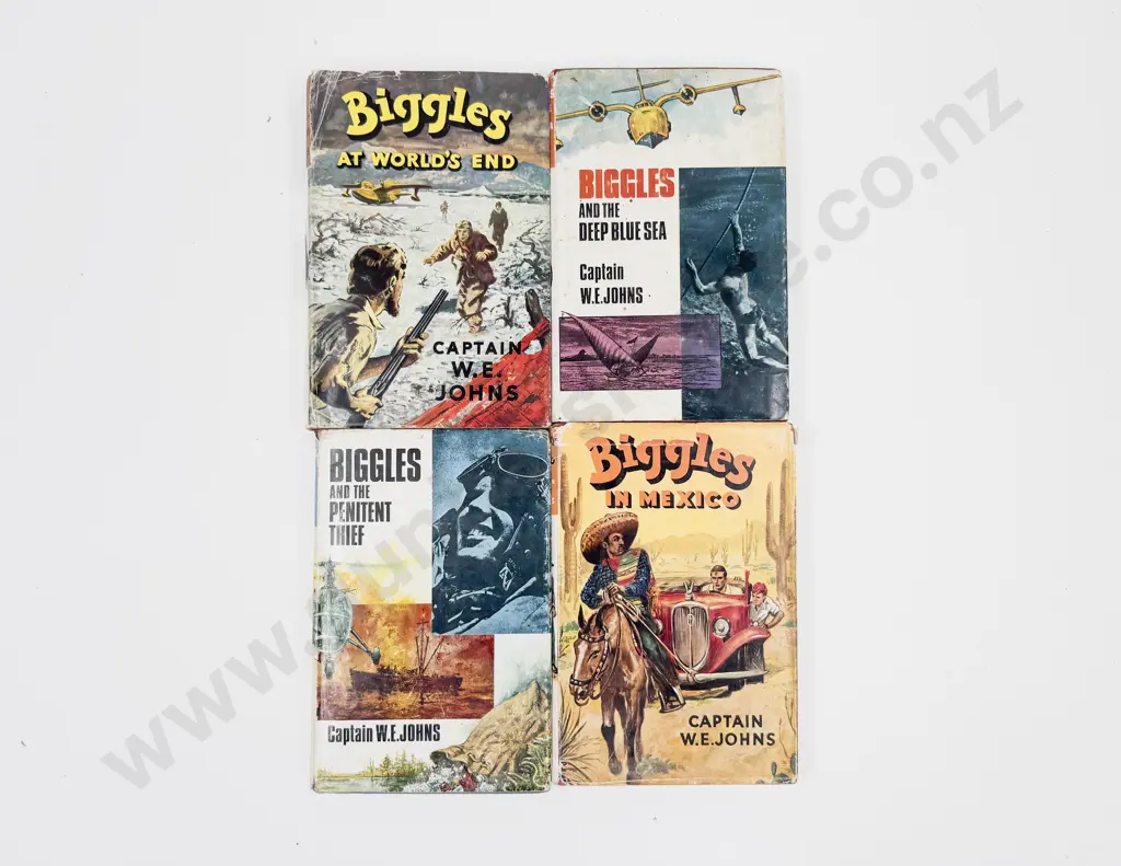 Four Captain W E Johns Biggles Volumes Image 1++