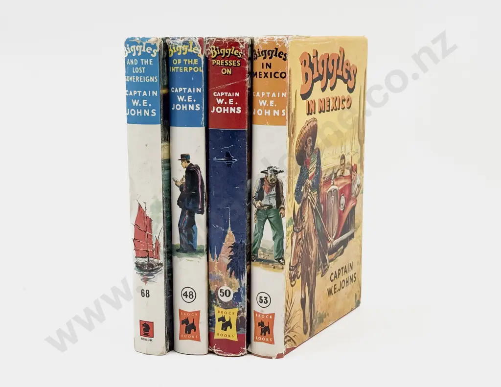 Four Captain W E Johns Biggles Volumes Image 1++