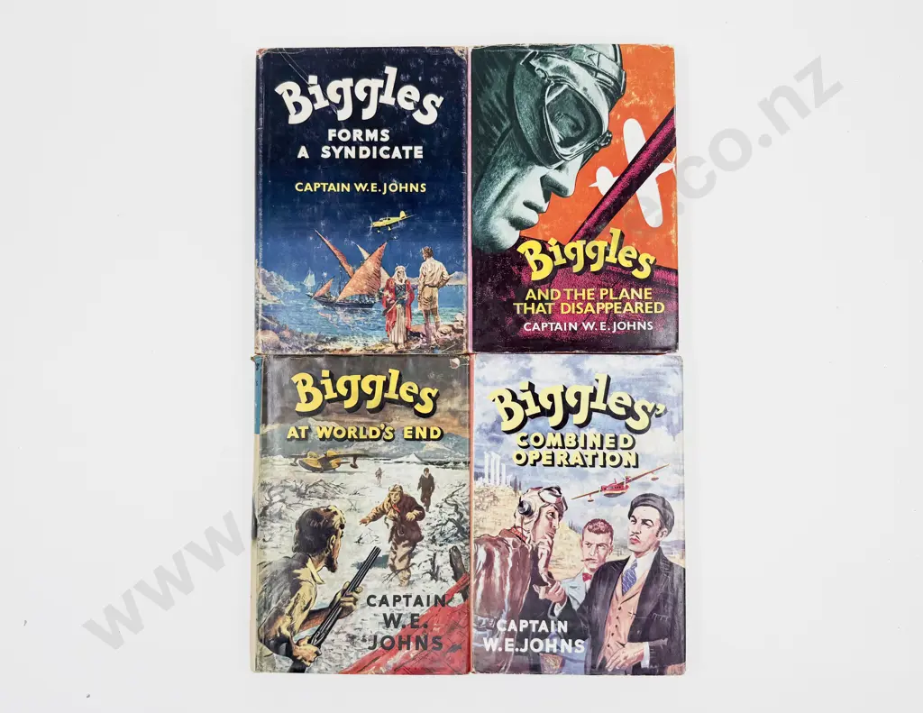 Four Captain W E Johns Biggles Volumes Image 1++