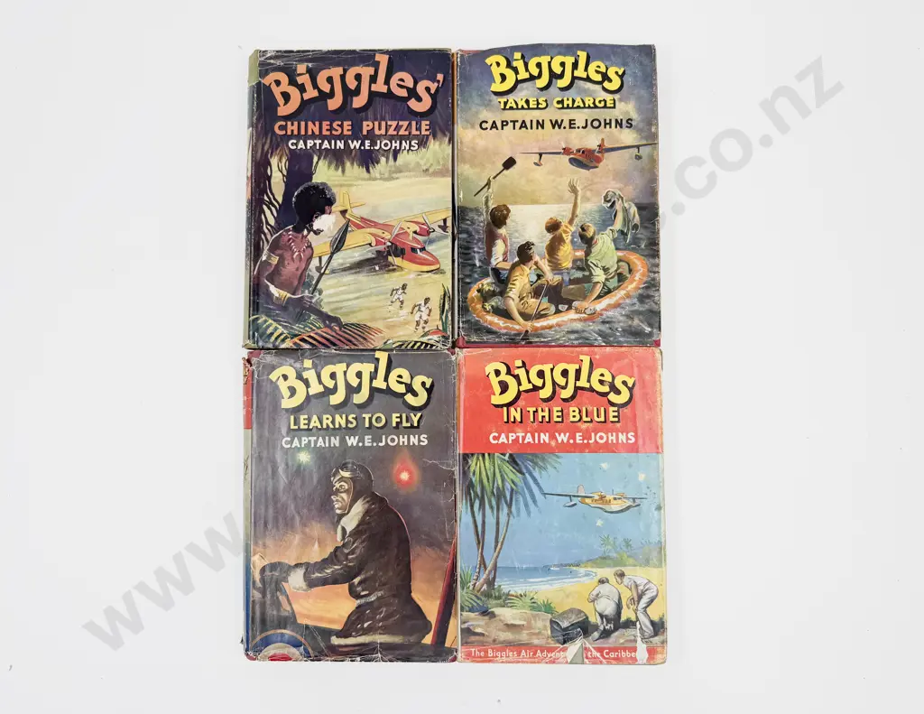 Four Captain W E Johns Biggles Volumes Image 1++