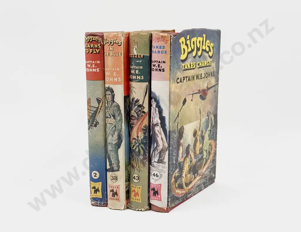Four Captain W E Johns Biggles Volumes Image 1++