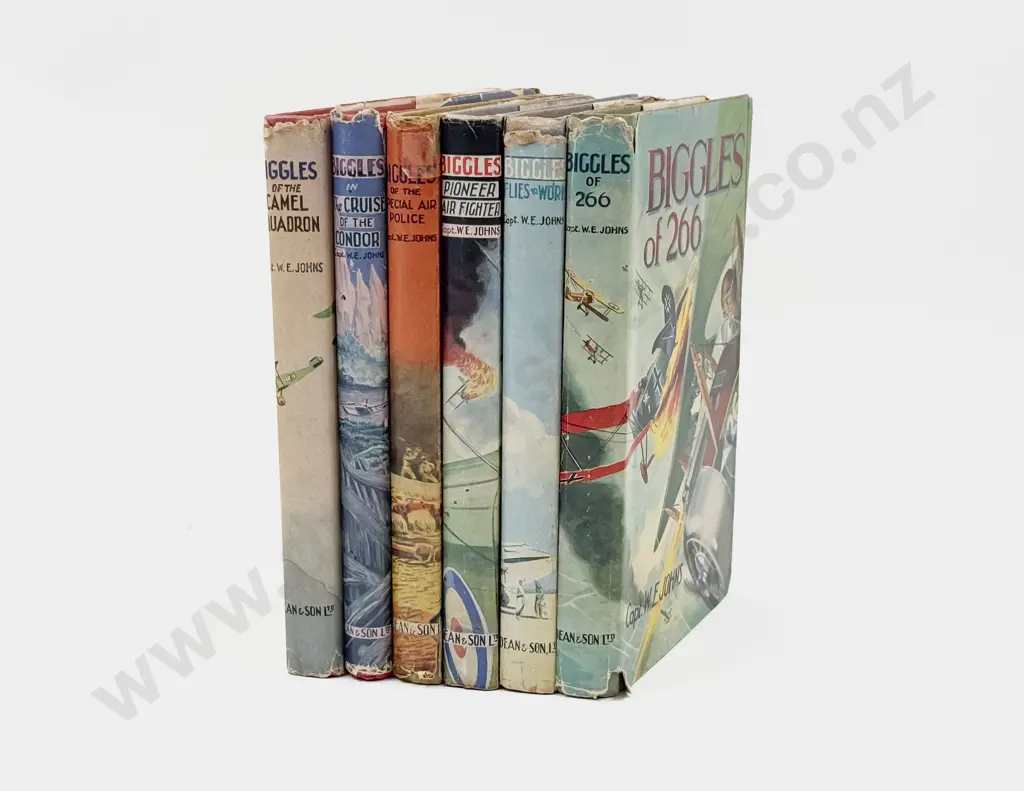 Six Captain W E Johns Biggles Volumes Image 1++