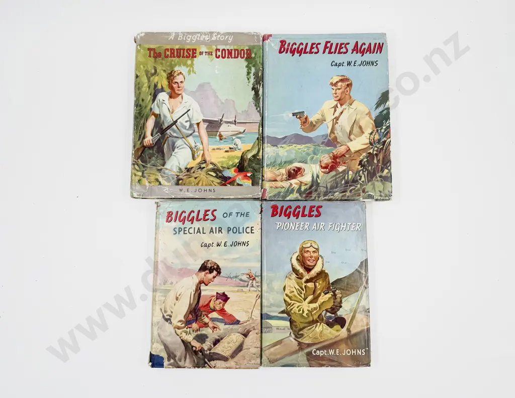 Four Captain W E Johns Biggles Volumes Image 1++