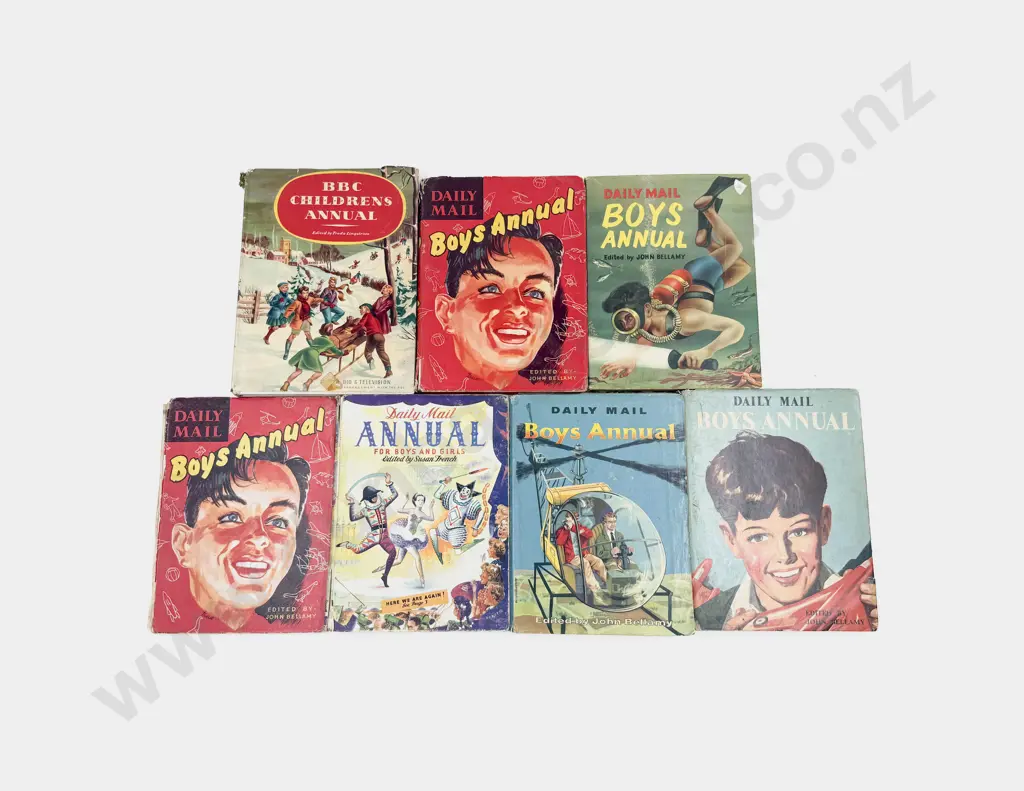 Five Vintage Daily Mail Annuals & One BBC Childrens Annual Image 1++