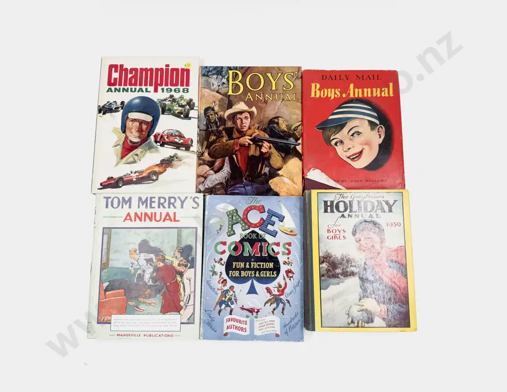 Six Assorted Vintage Children's Annuals Image 1++