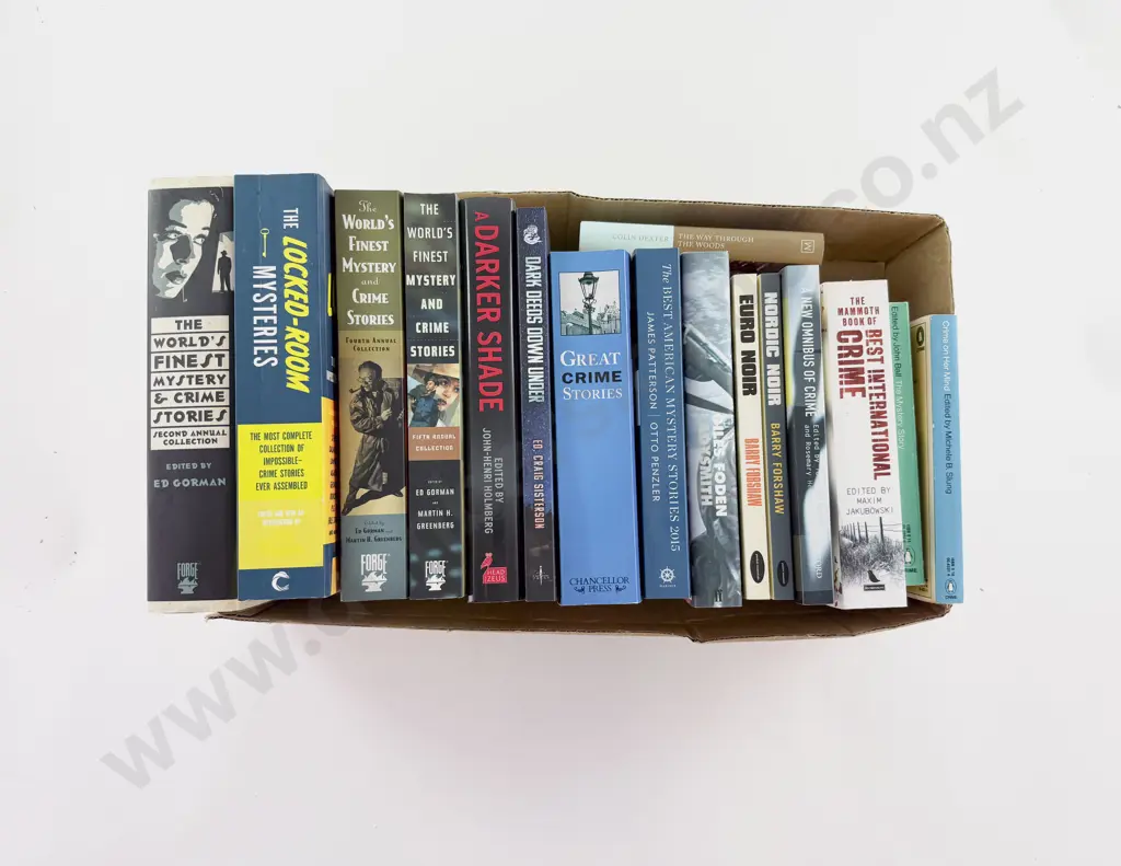 Box of Assorted Crime Fiction Image 1++