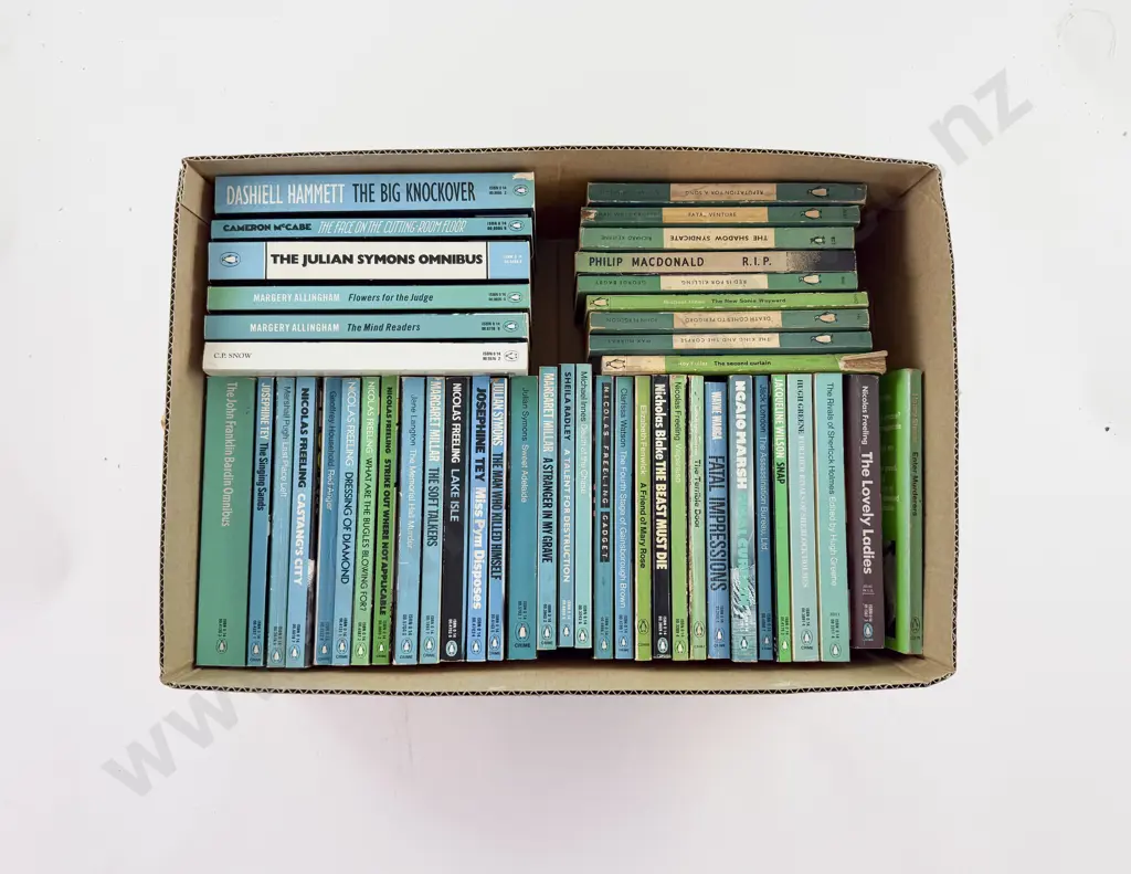 Box of Assorted Green Penguin Crime Fiction Image 1++