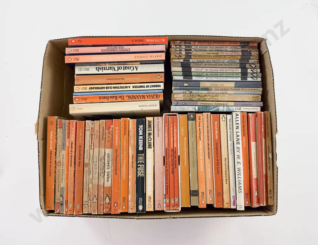 Box of Assorted Vintage & Modern Penguin Fiction Image 1++