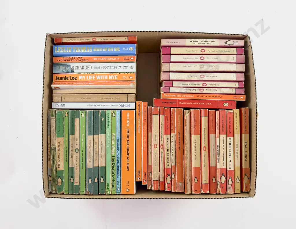 Box of Mixed Penguin Fiction & Non-Fiction Image 1++