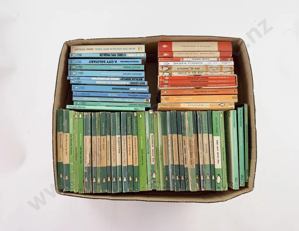 Box of Assorted Green & Orange Penguin Fiction Image 1++