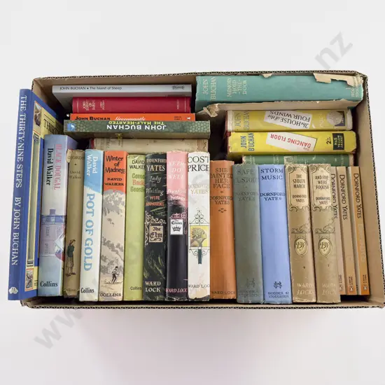 Box Lot Mainly Vintage Mystery & Thriller Fiction