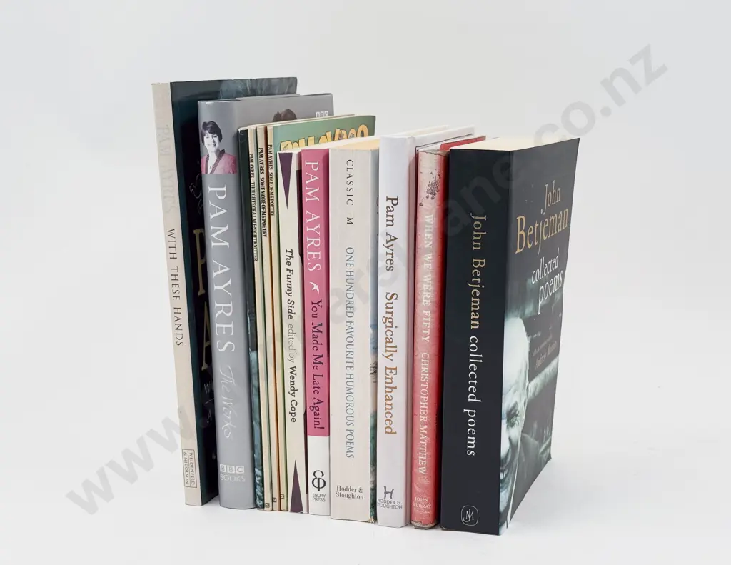 12 Volumes of Poetry Incl Pam Ayres Image 1++