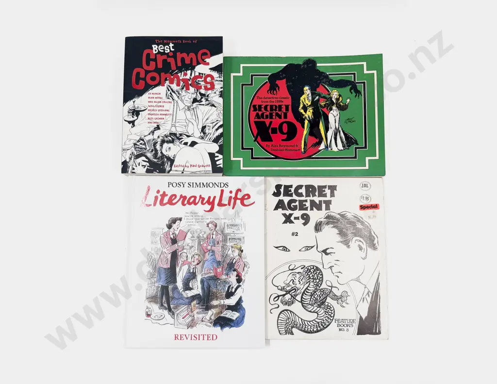 Four Assorted Graphic Novels Image 1++