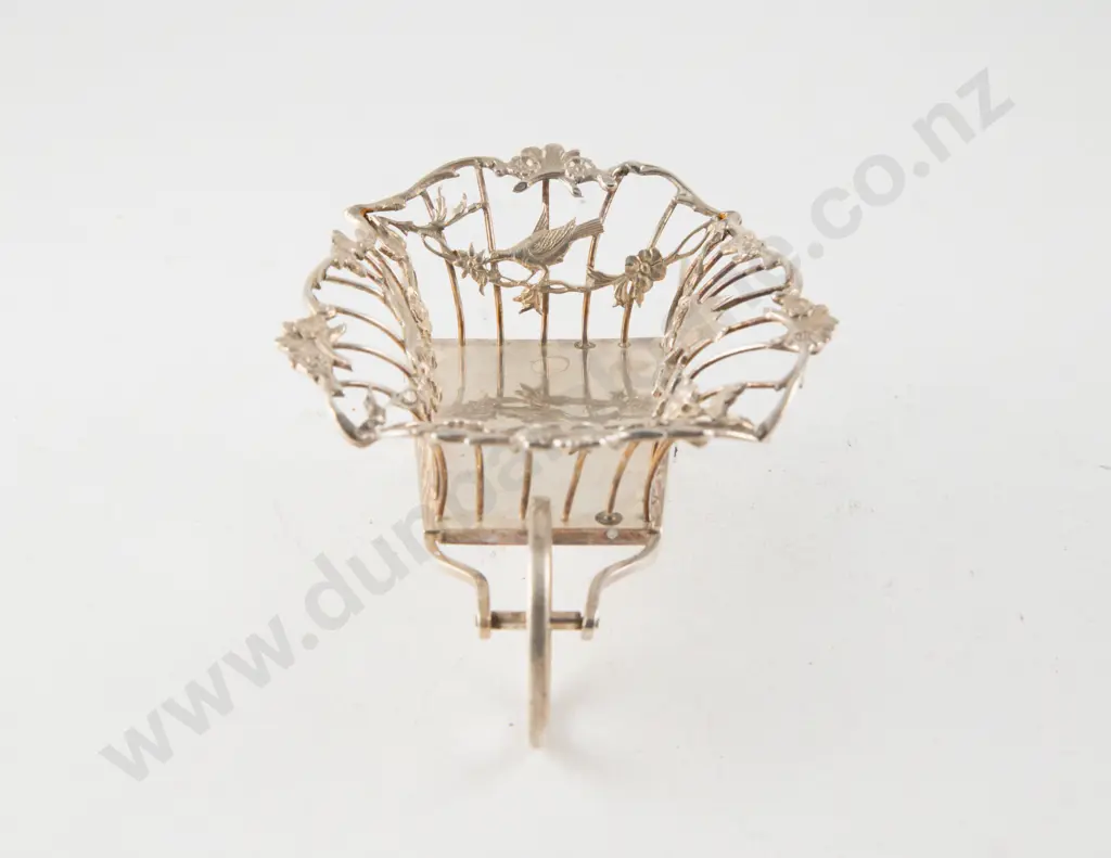 An Attractive Edw VII S/S Wheelbarrow Bon Bon Dish Image 1++