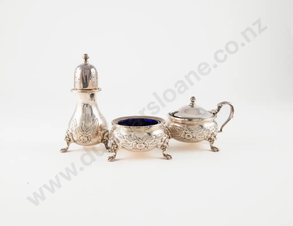 Good Quality QEII S/S 3 Piece Cruet Set Image 1++