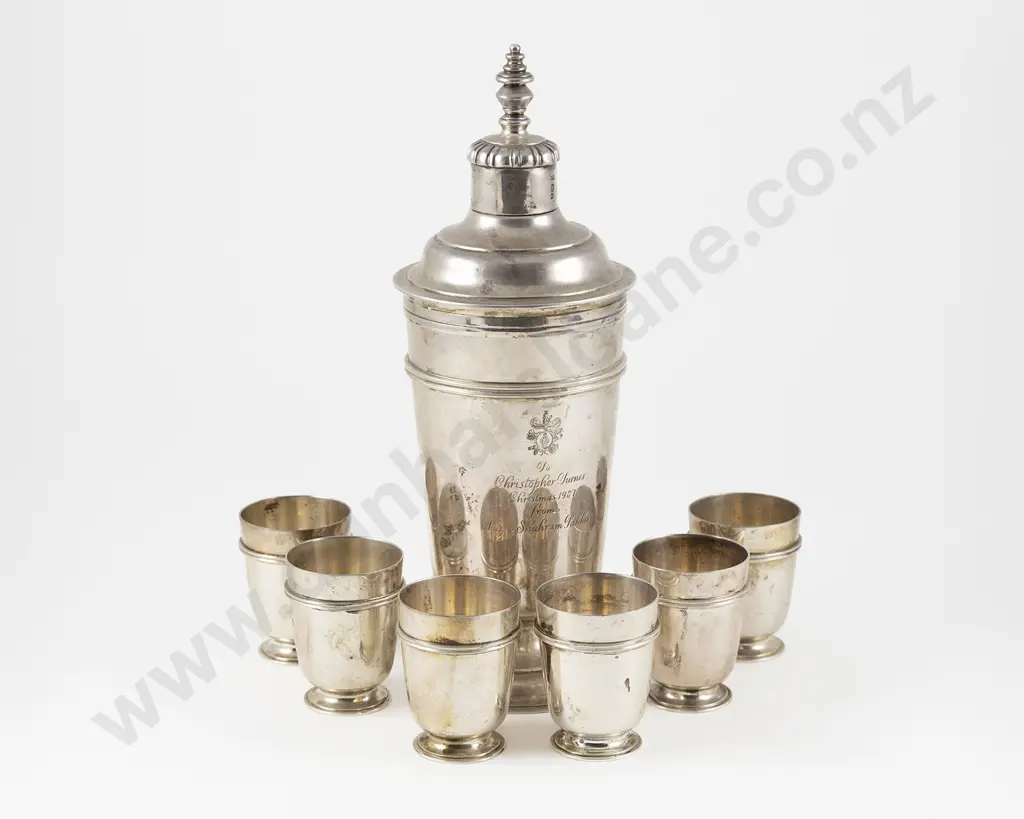 Fine Quality Geo VI S/S Cocktail Shaker & 6 Cups Image 1++