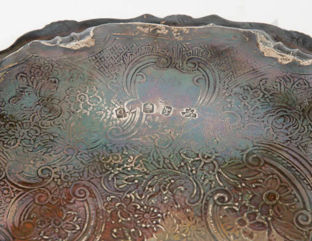 Geo II S/S Salver Image 1++